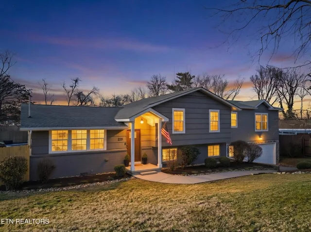 225 Elkmont Rd, Knoxville